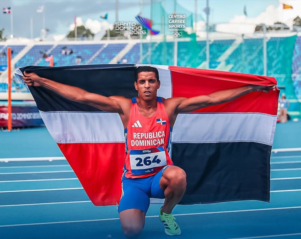 Fredy Agramonte brilla con oro en los 800 metros de Santo Domingo 2026